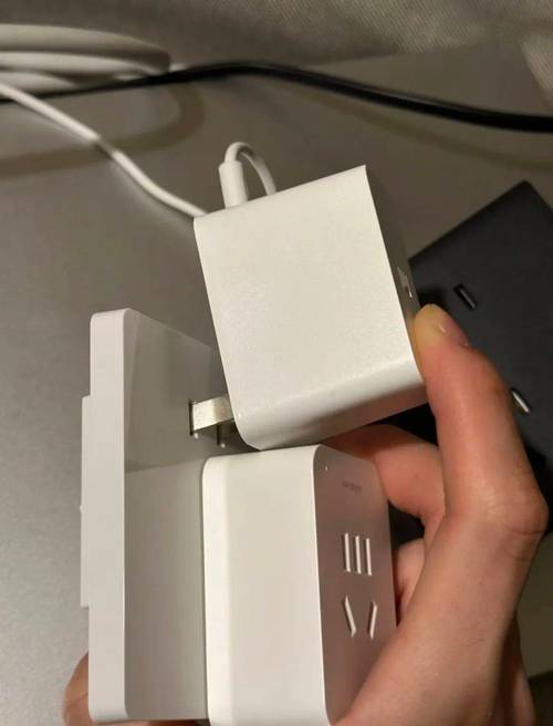 自从装了这几款插座,家里人忍不住都夸:太好用了!